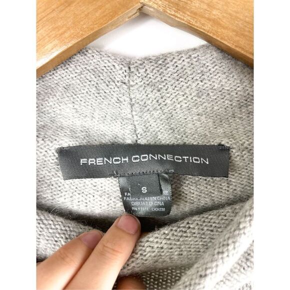 French Connection Wool Blend Modern Color Block Funnel Neck Sweater Size S - Picture 3 of 7